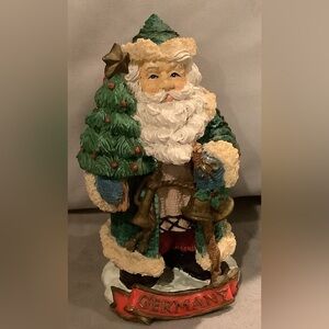 Vintage Possible Dreams International Santa 657651 Germany